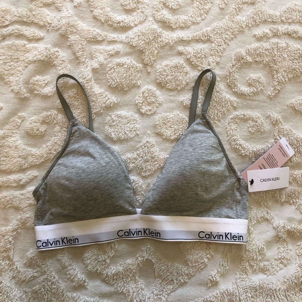 NWT Calvin Klein Triangle Bra